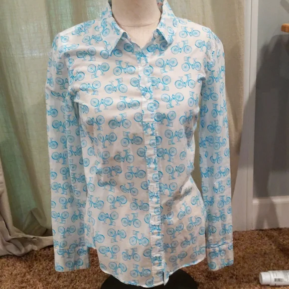 Crown & ivy button up shirt - Picture 1 of 4